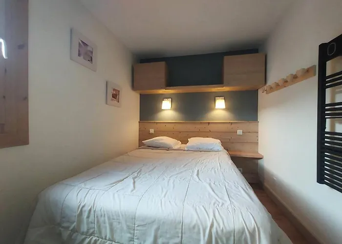 Ellebore - Ellebore N°512 Mae-4043 *